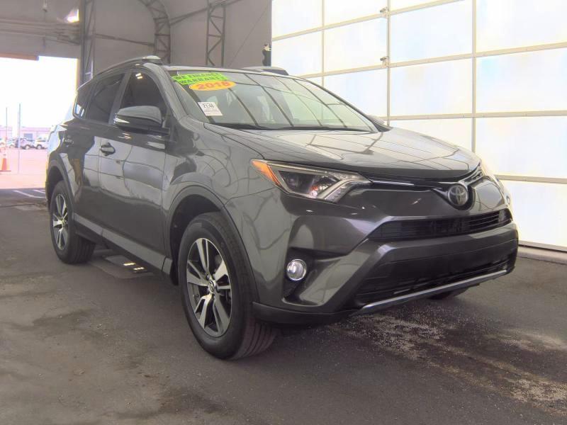 Toyota RAV4 XLE FWD (Natl) 2018