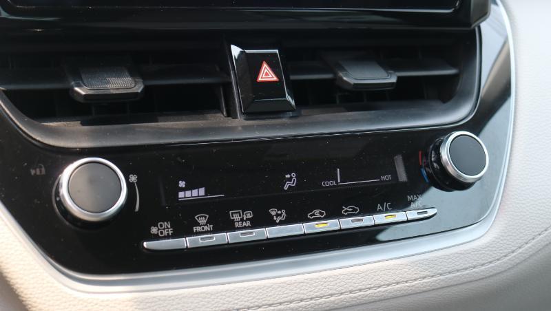 Toyota Corolla Cross L 2WD (Natl) 2024