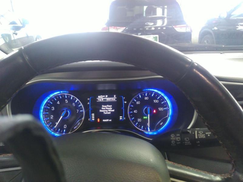 Chrysler Pacifica Touring L FWD 2020