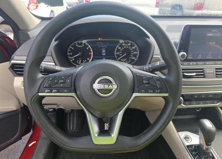 Nissan Altima SV FWD 2025