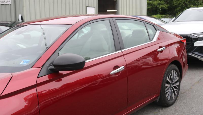 Nissan Altima SV FWD 2025