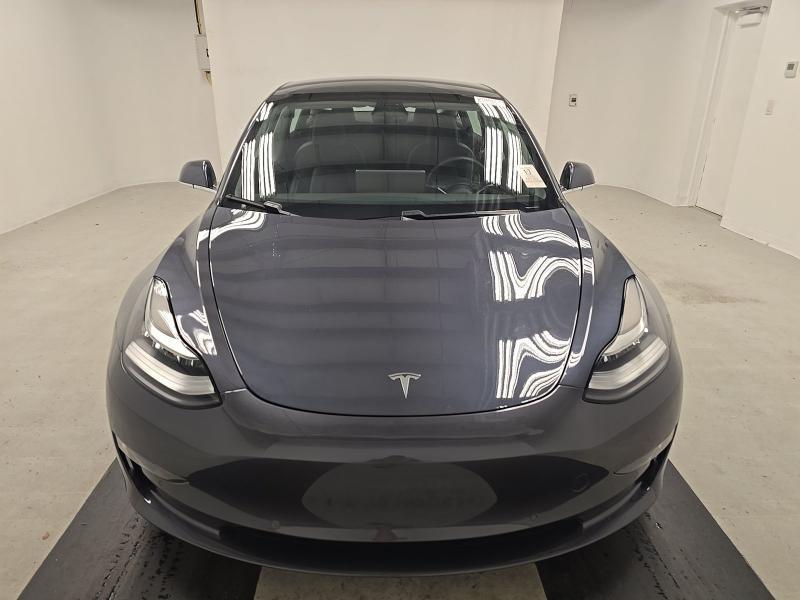 Tesla Model 3 Standard Range RWD 2020