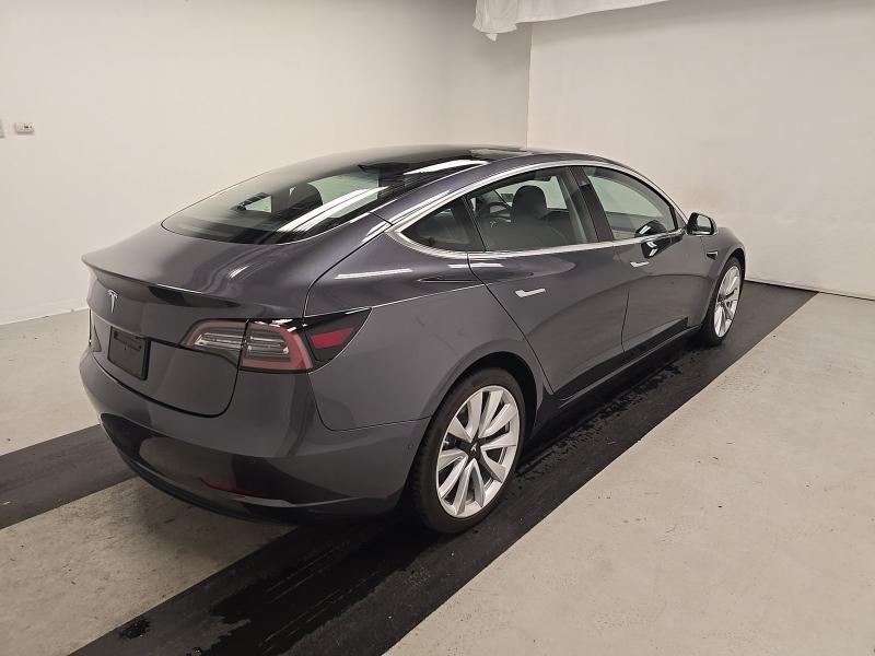 Tesla Model 3 Standard Range RWD 2020