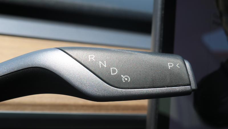Tesla Model 3 Standard Range RWD 2020