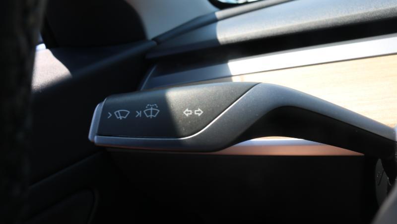 Tesla Model 3 Standard Range RWD 2020