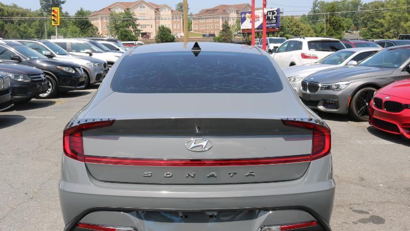 Hyundai Sonata SE 2.5L 2021