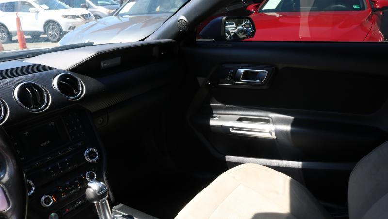 Ford Mustang EcoBoost Fastback 2018