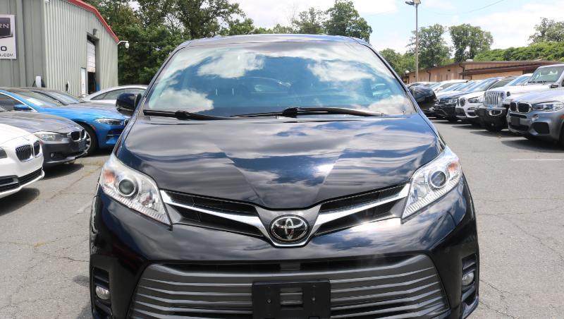 Toyota Sienna Limited Premium AWD 7-Passenger (Natl) 2020