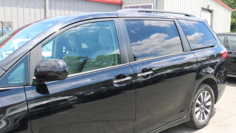 Toyota Sienna Limited Premium AWD 7-Passenger (Natl) 2020