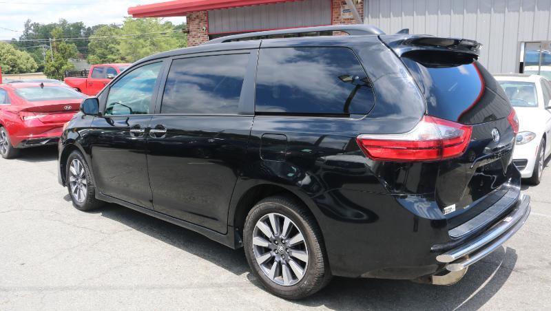 Toyota Sienna Limited Premium AWD 7-Passenger (Natl) 2020