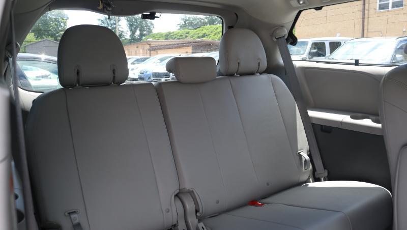 Toyota Sienna Limited Premium AWD 7-Passenger (Natl) 2020