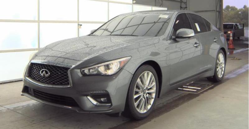 Infiniti Q50 3.0t LUXE RWD 2021