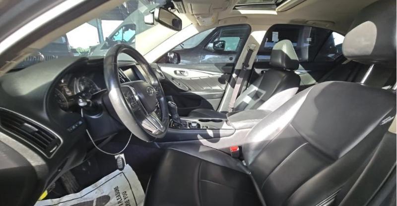 Infiniti Q50 3.0t LUXE RWD 2021