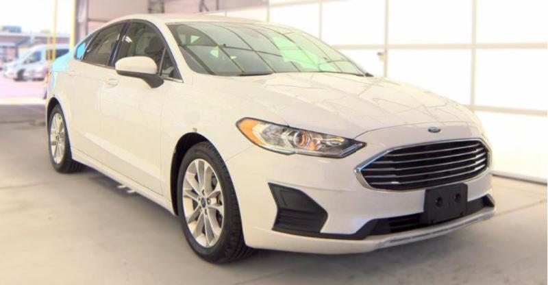 Ford Fusion Hybrid SE FWD 2020