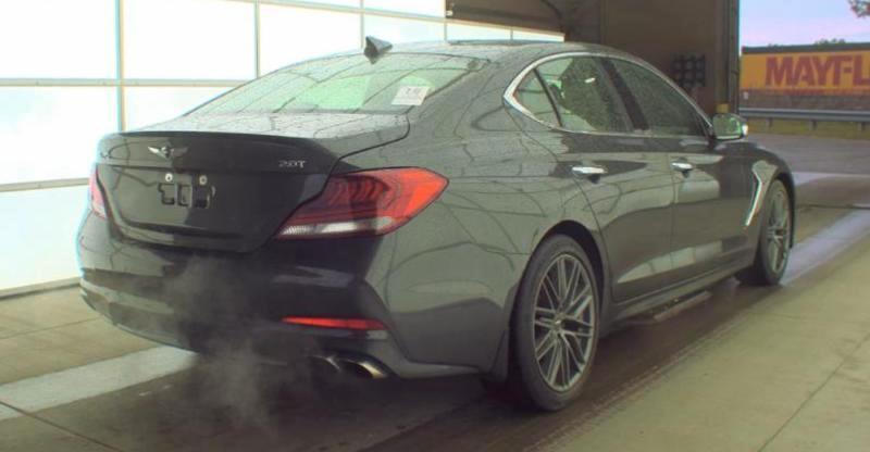 Genesis G70 2.0T Advanced RWD 2019