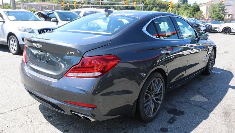 Genesis G70 2.0T Advanced RWD 2019