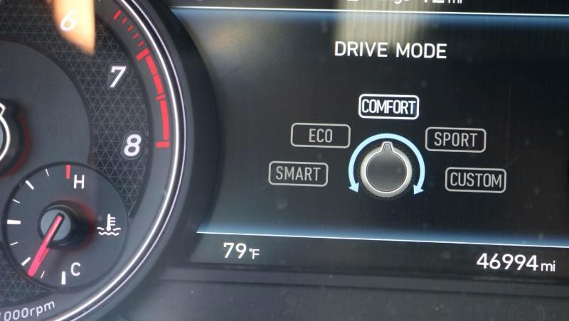 Genesis G70 2.0T Advanced RWD 2019