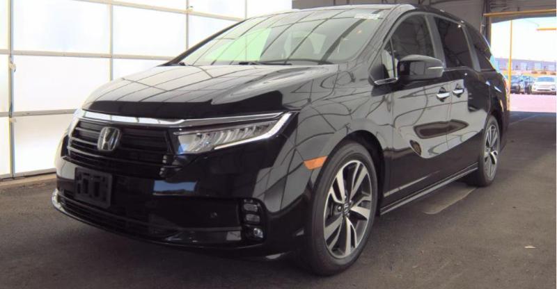 Honda Odyssey Touring Auto 2021