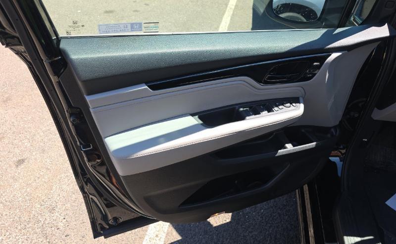 Honda Odyssey Touring Auto 2021