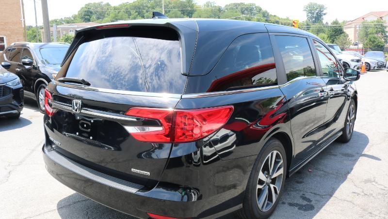 Honda Odyssey Touring Auto 2021