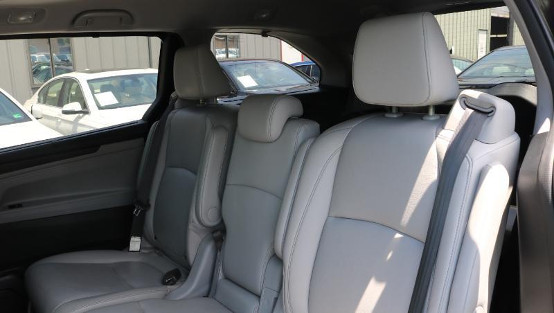 Honda Odyssey Touring Auto 2021