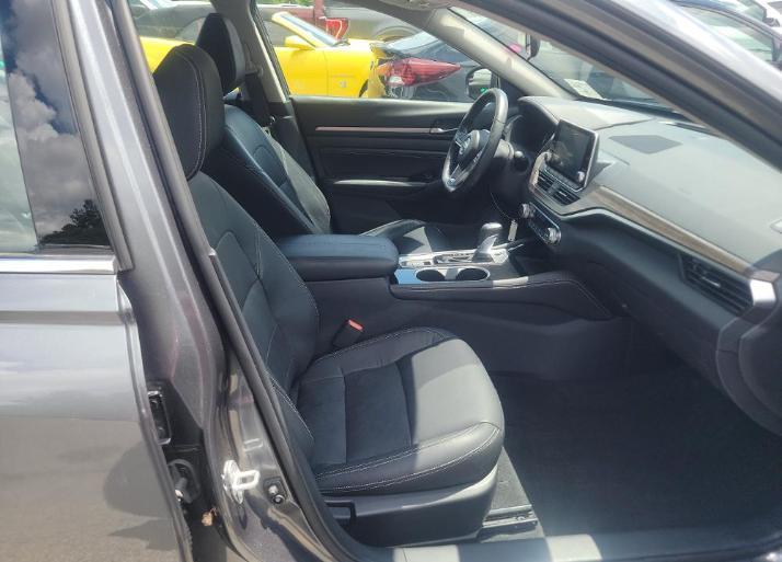 Nissan Altima 2.5 SL AWD Sedan 2022