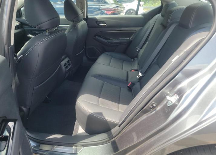 Nissan Altima 2.5 SL AWD Sedan 2022
