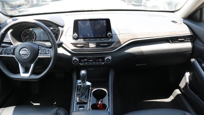 Nissan Altima 2.5 SL AWD Sedan 2022