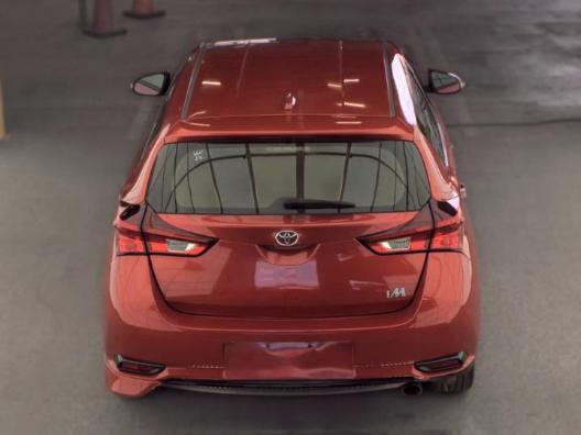 Toyota Corolla iM Manual (Natl) 2018