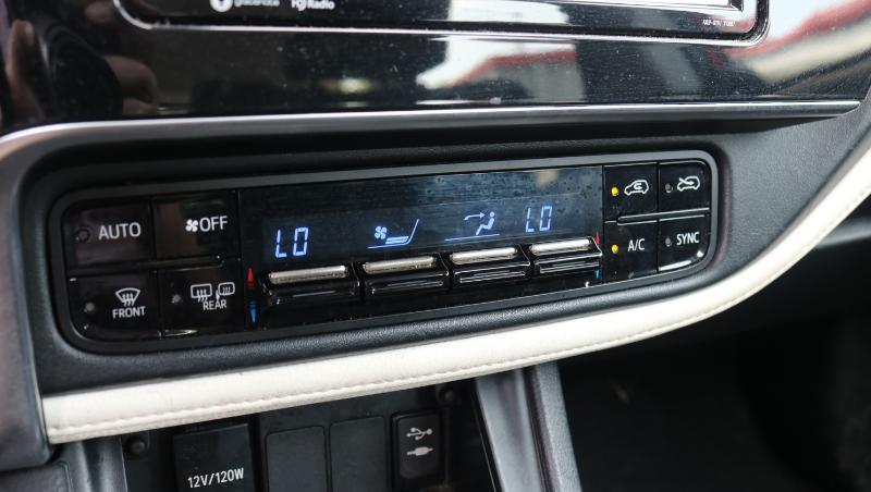 Toyota Corolla iM Manual (Natl) 2018