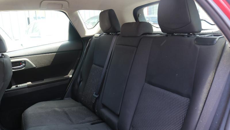 Toyota Corolla iM Manual (Natl) 2018