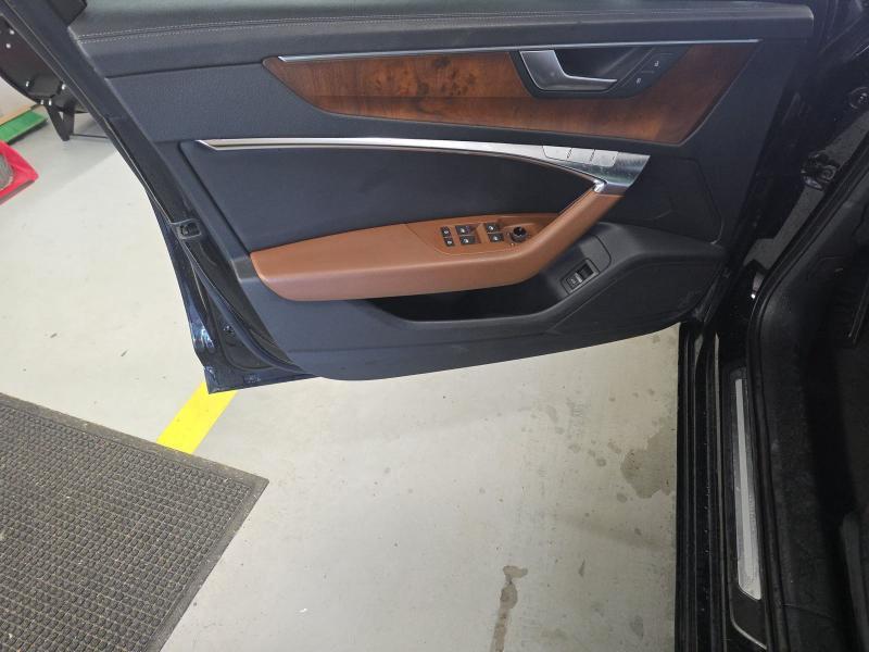 Audi A6 Sedan Premium 45 TFSI quattro 2023