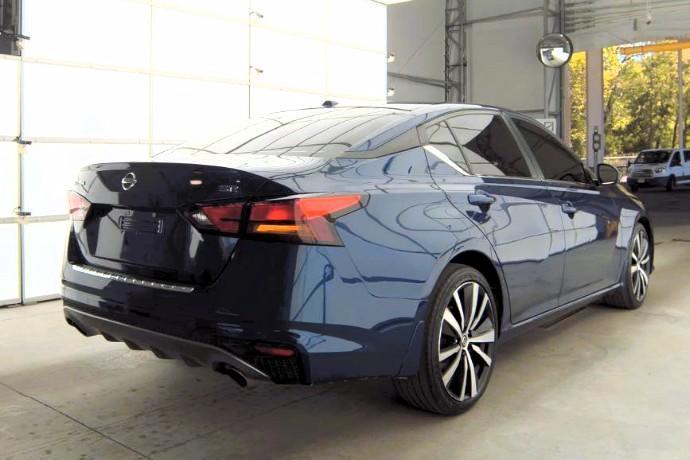 Nissan Altima 2.5 SR Sedan 2020