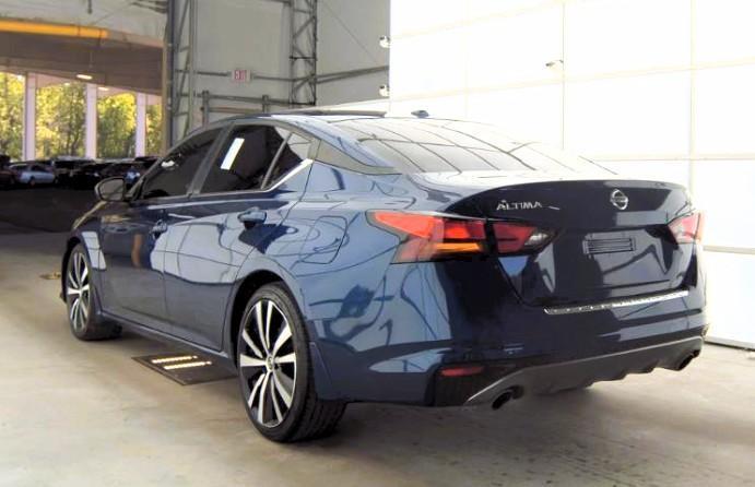 Nissan Altima 2.5 SR Sedan 2020