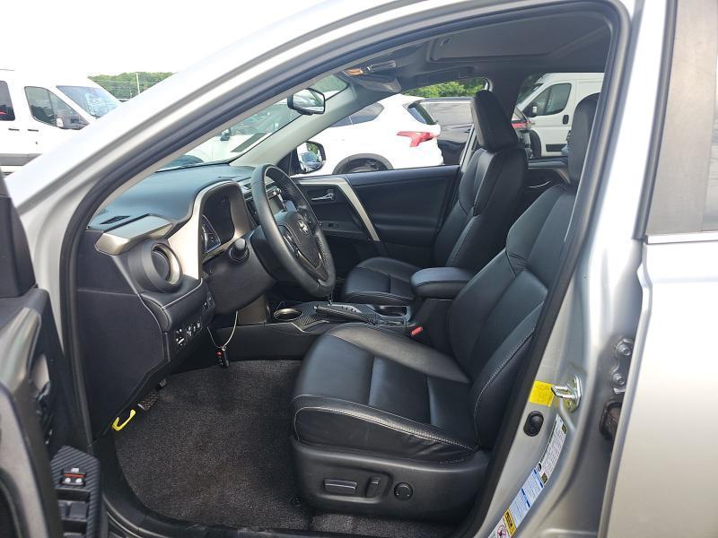 Toyota RAV4 AWD 4dr Limited (Natl) 2015