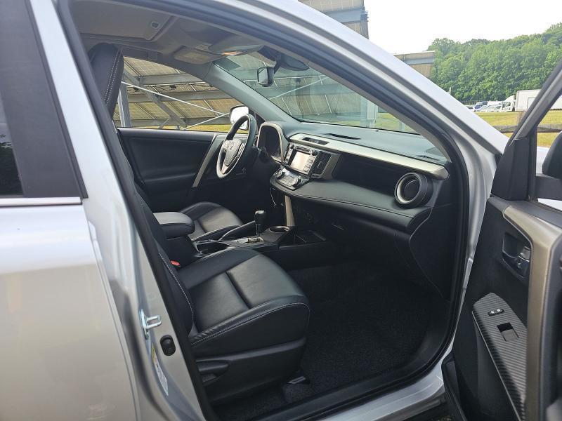 Toyota RAV4 AWD 4dr Limited (Natl) 2015