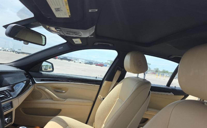 BMW 5 Series 4dr Sdn 535i RWD 2015