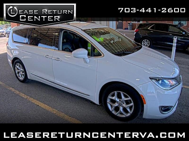 Chrysler Pacifica Touring L FWD 2018