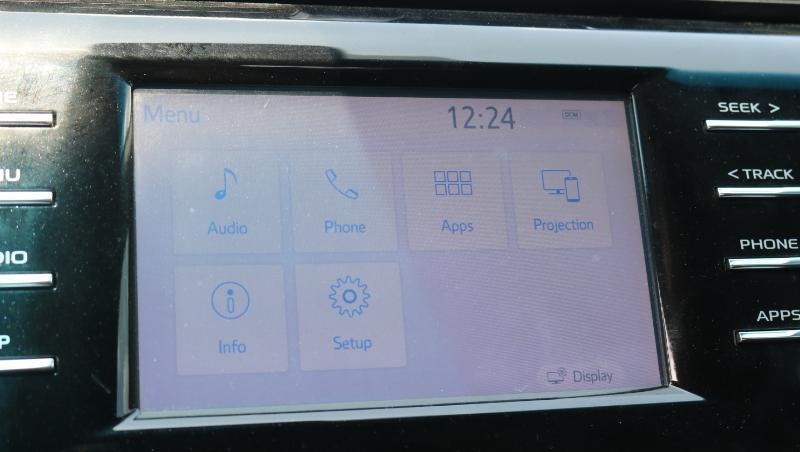 Toyota Camry SE Auto (Natl) 2019