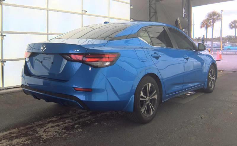 Nissan Sentra SV CVT 2021