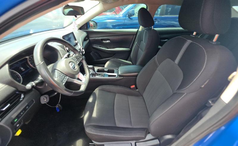 Nissan Sentra SV CVT 2021