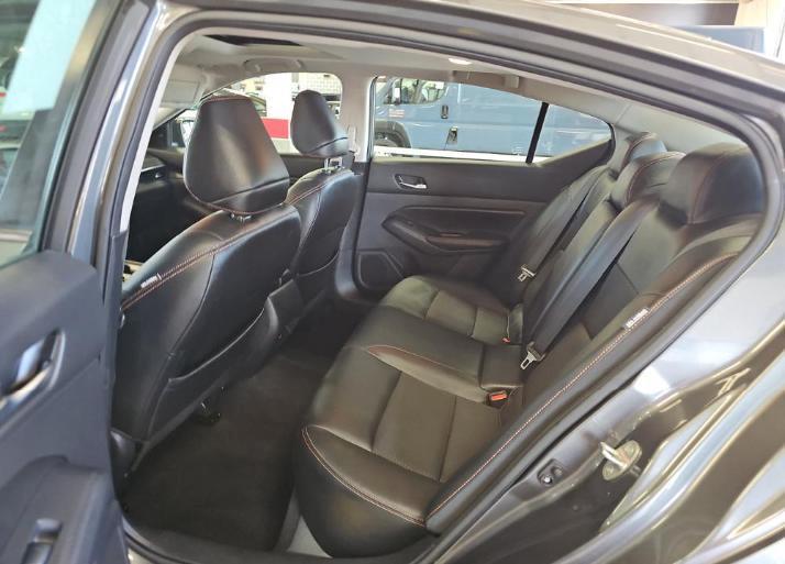 Nissan Altima 2.5 SR Sedan 2022