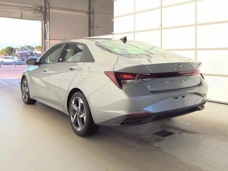 Hyundai Elantra SEL IVT 2023