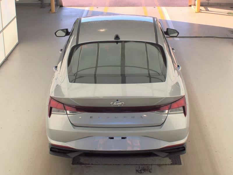 Hyundai Elantra SEL IVT 2023