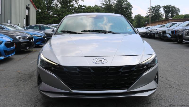 Hyundai Elantra SEL IVT 2023