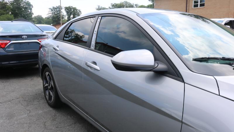 Hyundai Elantra SEL IVT 2023