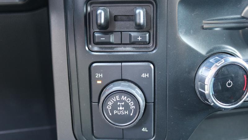 Ford F-150 XLT 4WD SuperCrew 5.5' Box 2024