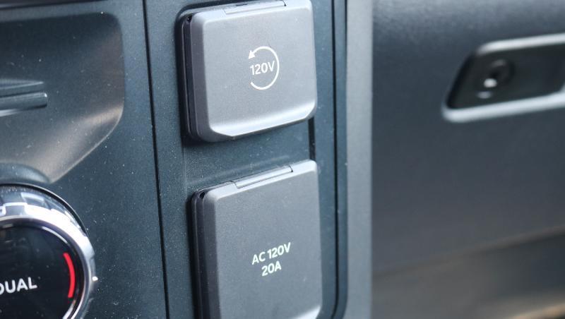 Ford F-150 XLT 4WD SuperCrew 5.5' Box 2024