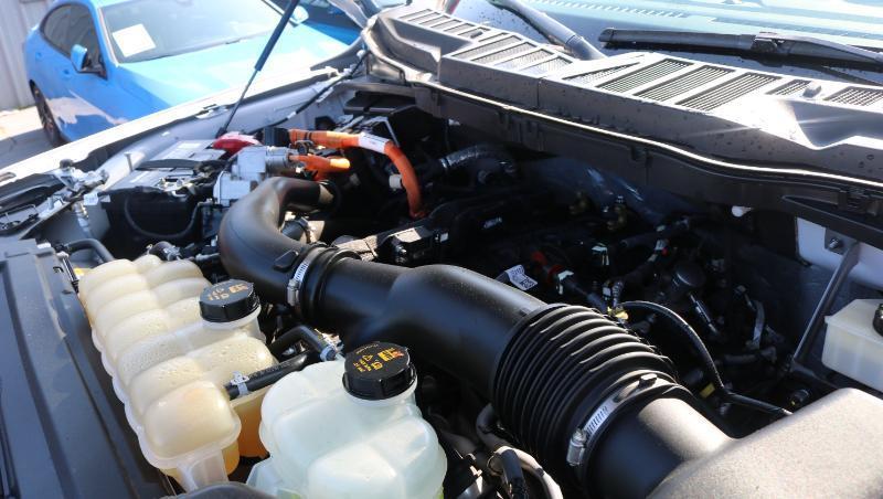 Ford F-150 XLT 4WD SuperCrew 5.5' Box 2024