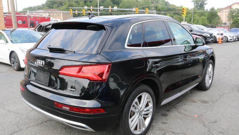 Audi Q5 Premium Plus 45 TFSI quattro 2019
